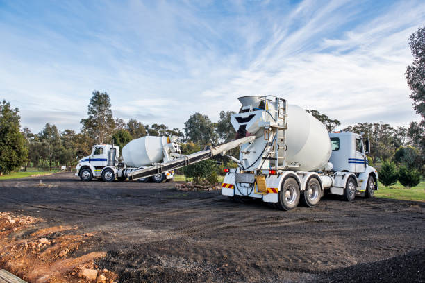 Best Custom Concrete Contractor  in Minersville, PA